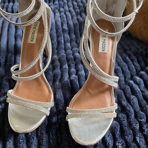 Steve Madden Silver Rhinestone Heels - Picture 3 of 5